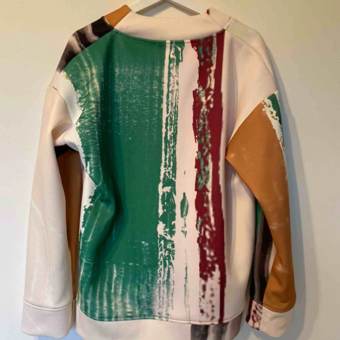 Oversize collagetröja - 90