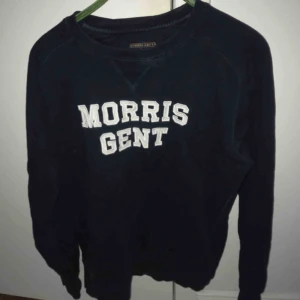  - Bra skick, har använt ett fåtal gånger. Storlek M men kan passa som S