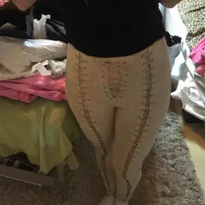 Riktigt snygga Maniere De Voir leggings med fickor bak i storlek xs, nya! 