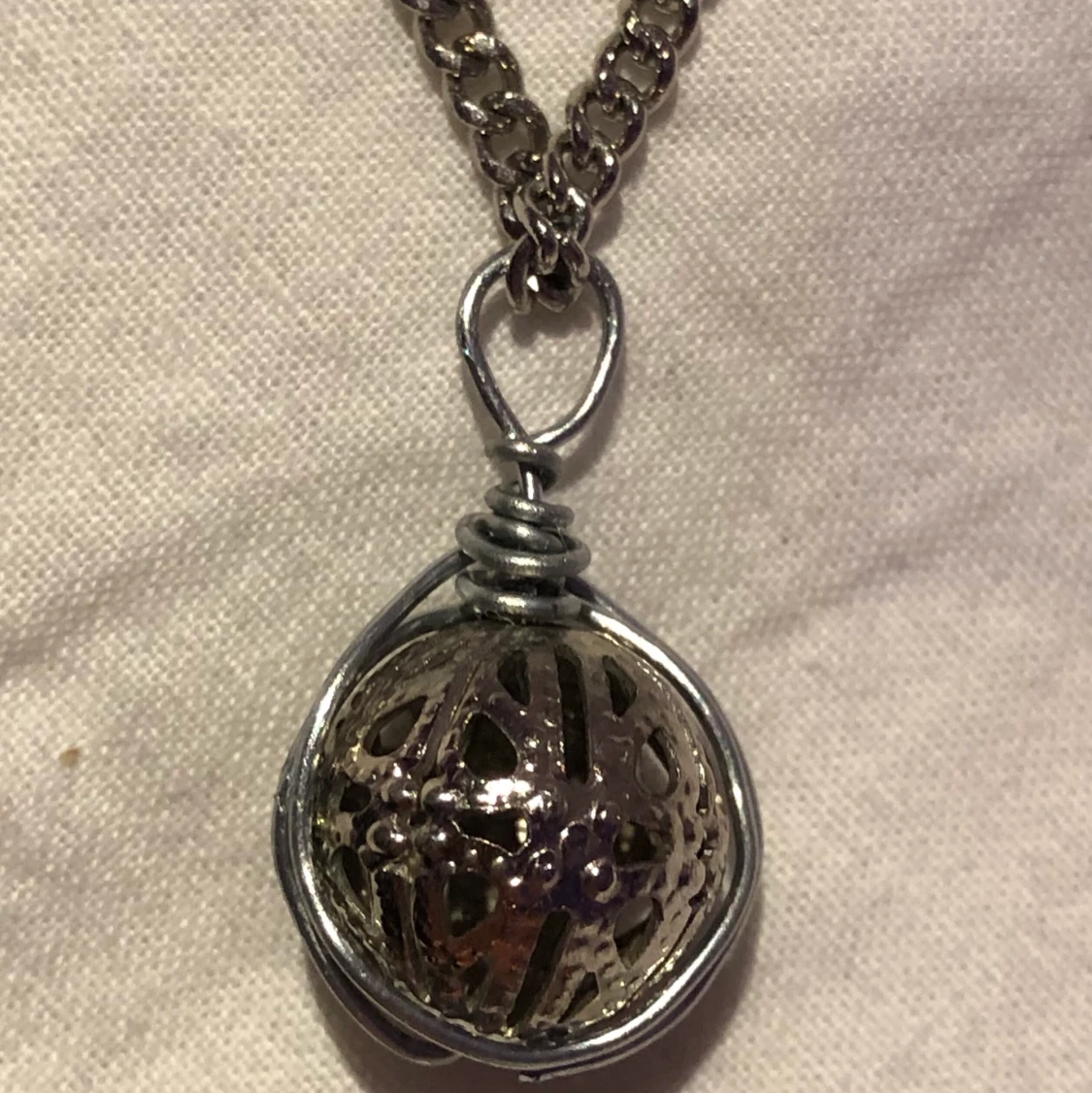 Silver halsband med berlock - 90