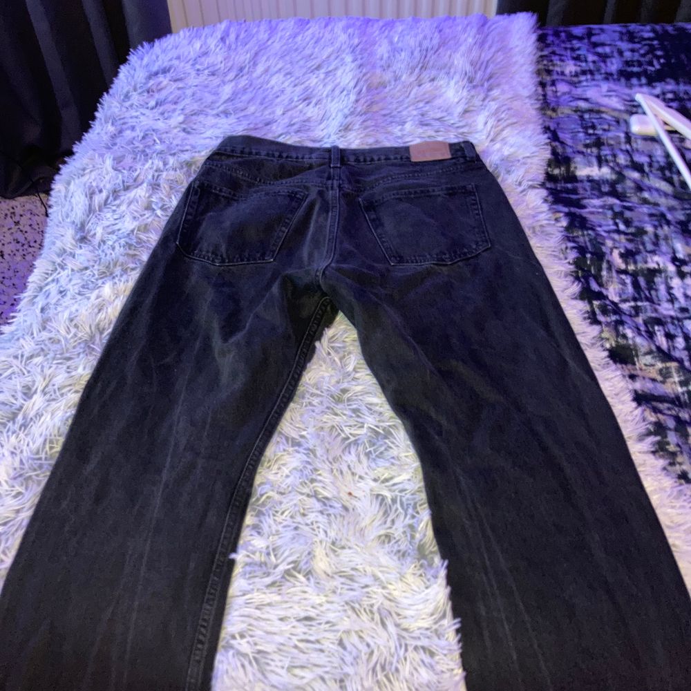 Jeans från weekday model:space/straight . Jeans & Byxor.