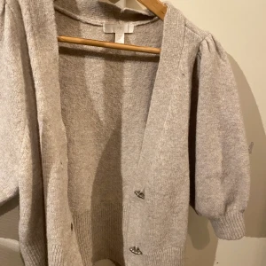 Kofta  - Fin lite kortare kofta 