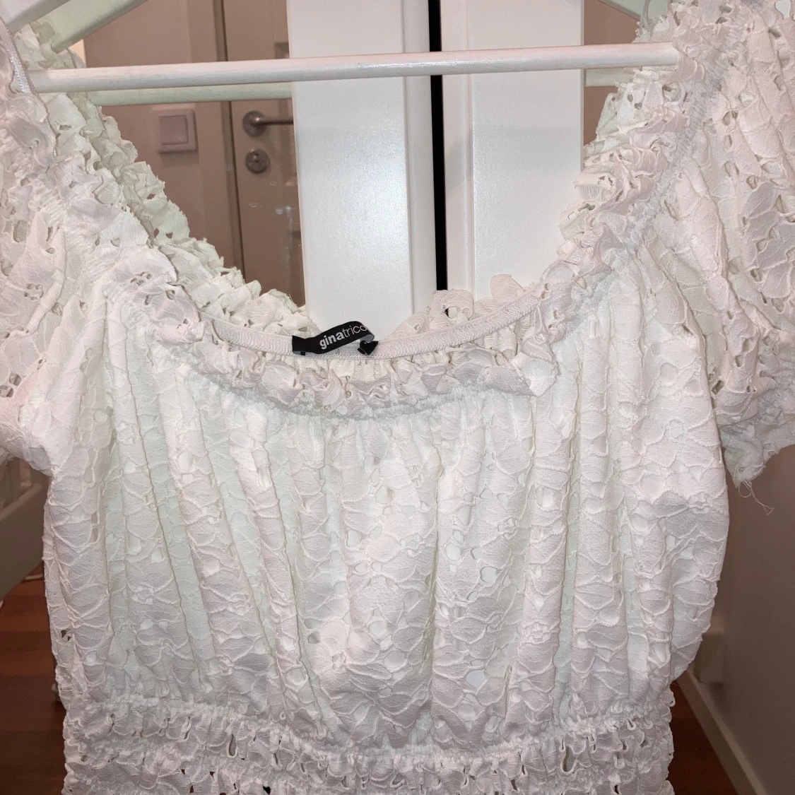 Topp ginatricot  - 90