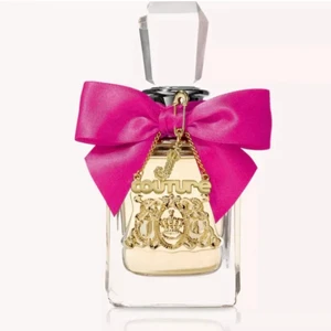 Juicy courtour parfym - Säljer min juicy courtore parfym. Helt nyöppnad! Nypris:920