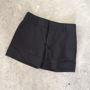  - Svart shorts zara basics. Stl S. Oanvänd.