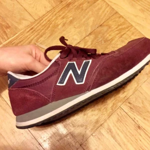  - Superfina New Balance storlek 38 men passar snarare 37! 
