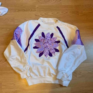  - Sweater köpt second hand💝