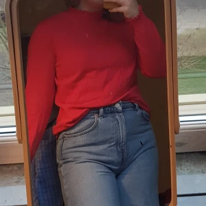 Rosa tröja - En Rosa tröja från Notti! Lite av en statement piece pga färgen. Superskön och i bra skick!