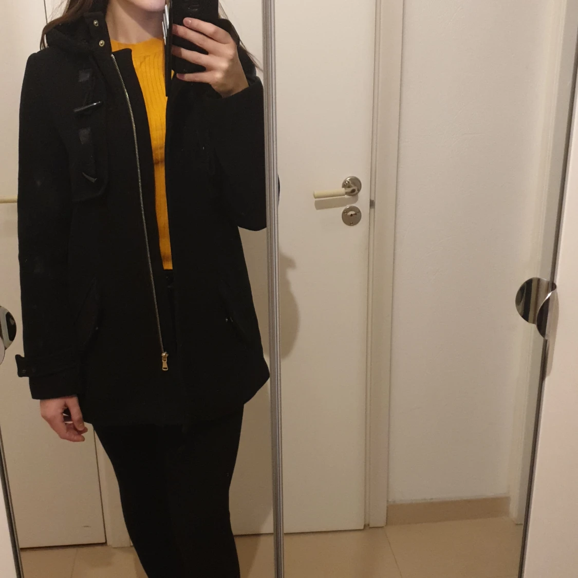 Svart kappa storlek S