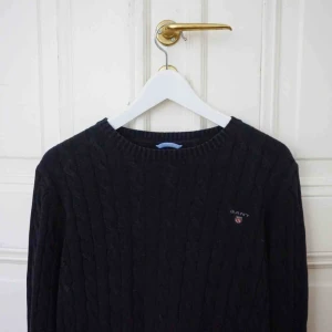  - Använd men snygg Gant tröja storlek S! 