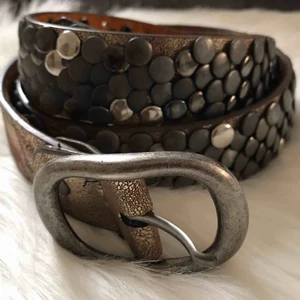  - Fint skärp, köpt i en mindre butik i Stockholm för något år sedan. Använt kanske 3 gånger. 