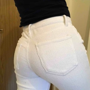  - Köpte på Zara, knappt använder men väldigt snygga byxor 