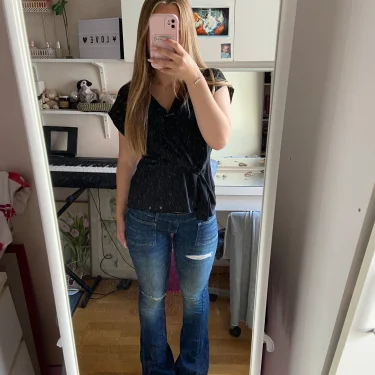 Elina