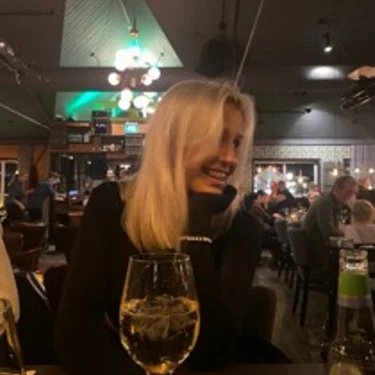 Nellie Björklund 💕🪐