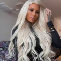 𝐑𝐞𝐠𝐢𝐧𝐚 𝐁𝐨𝐫𝐧𝐬𝐚̈𝐭𝐞𝐫