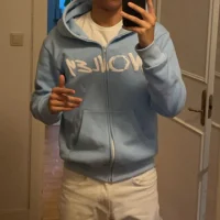 Esco11