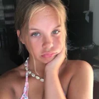 Stella Lindström🤎