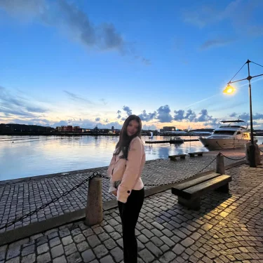 Sara Qvist🛍️💞🧸👙👗💄