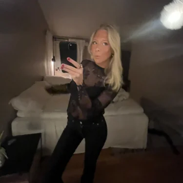 Ellen Johansson🎀