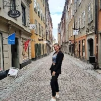 Becky Papanastasatou