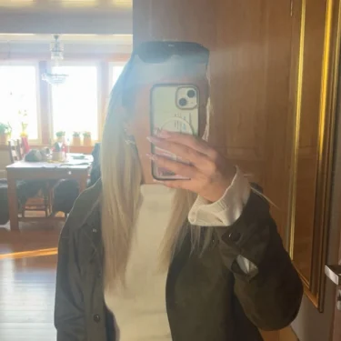 _Alexandra