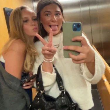 Lovisa💞