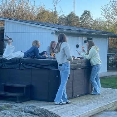 Inez Hillman
