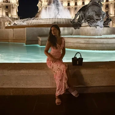 Suzi