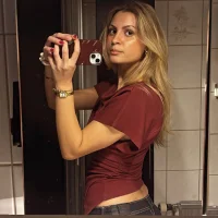 A’s sellout 💕👖 👙👚