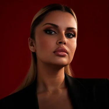 Bibi1995