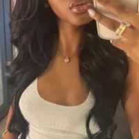 Selina Y