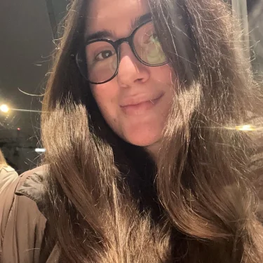 🌹ℒ𝒜𝒰ℛ𝒜🌹