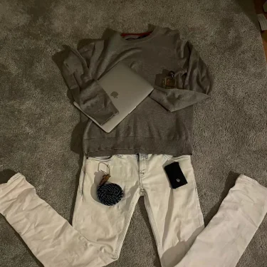 wolfish_reseling_closet