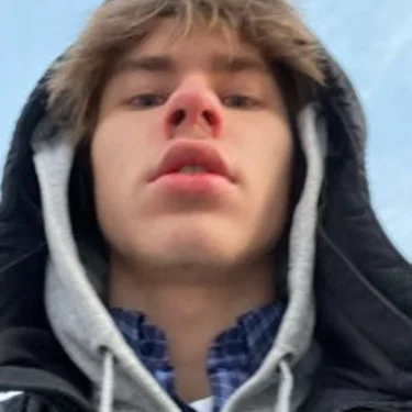 Julian Wiklund Pöntinen