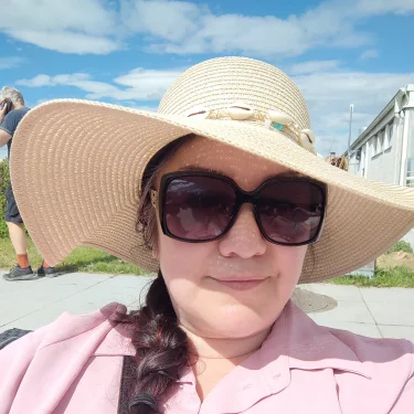 Hagathissa LaLinne DeStocki