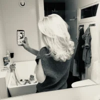 Isabelle🩷💛🩷💛