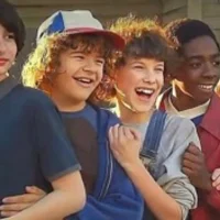 Sellingstrangerthingsfigurines