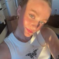 Hanna Lundberg 🛍💌📦