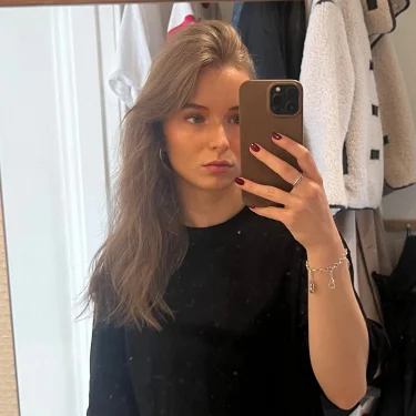 Thea Björklund