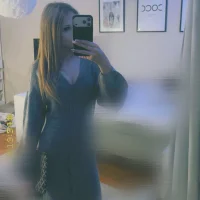 ℰ𝓁𝓁ℯ𝓃 ℬ𝓇ℴ𝓇𝓈𝓈ℴ𝓃