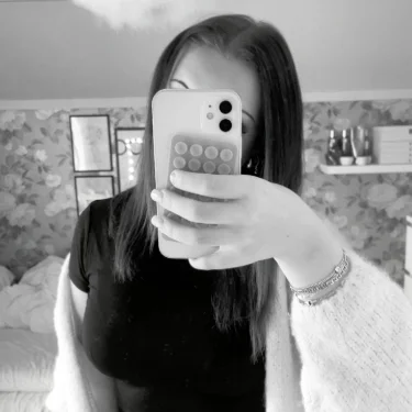 elina💋💋