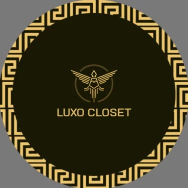 Luxo Closet
