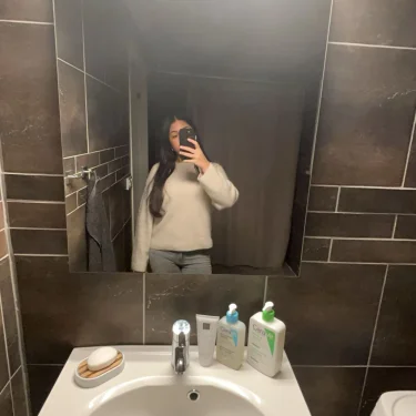 Följ mig för prisvärda snygga kläder