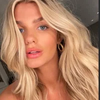 𝙾𝙻𝙸𝚅𝙸𝙰 𝙹𝙰𝙺𝙾𝙱𝚂𝚂𝙾𝙽