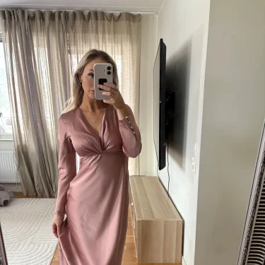 Anya