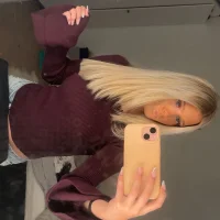 Julia sköld