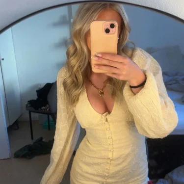 Julia sköld