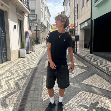 Clothingoutlet