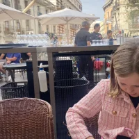 user1352718881835281