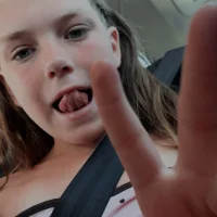 Ellie S